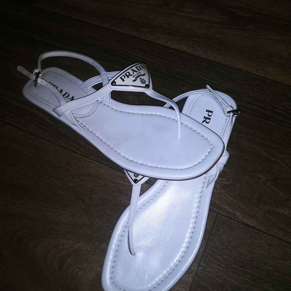 Shoes - Picture 5 of 5